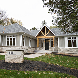 869 Forest Glen